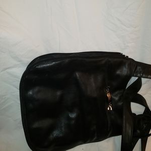 Black shoulder carryall expandable leather